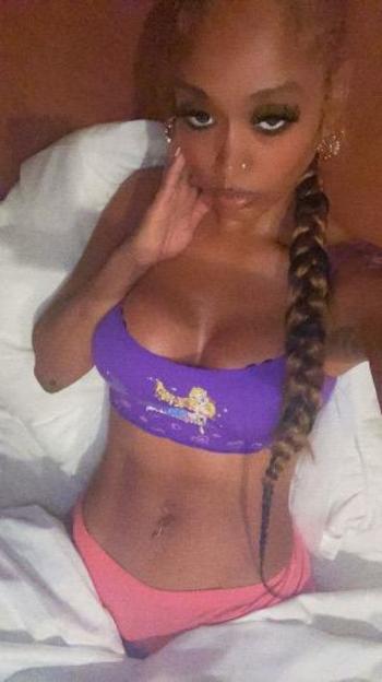 Barbie, 24  female escort, New York City