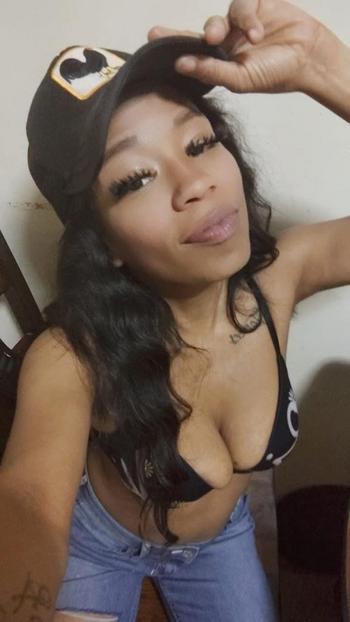 Pixie, 27  female escort, New York City