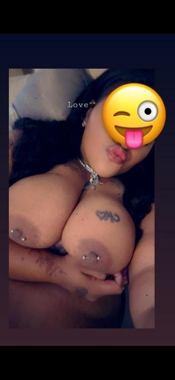 267-767-4588, 27  female escort, New York City