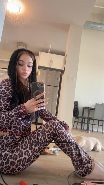 332-292-2946, 28  female escort, New York City