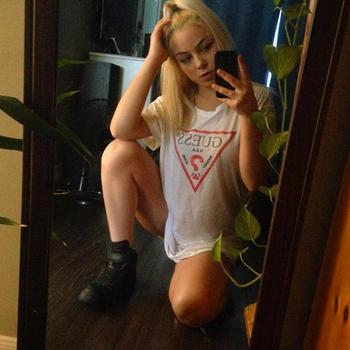 929-315-4683, 27  female escort, New York City