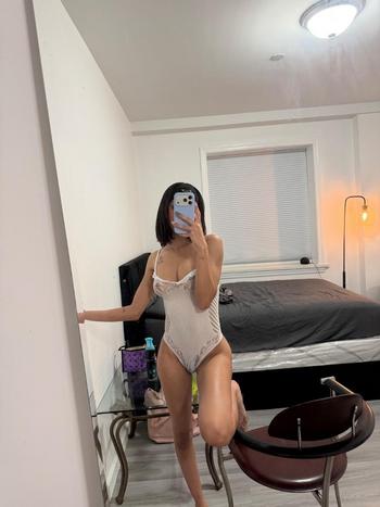 Aria, 24  female escort, New York City