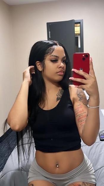 213-865-7572, 24  female escort, New York City